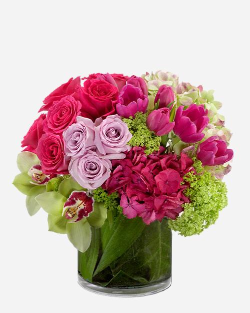 https://www.freshblooms.ca/cdn/shop/products/floral-fantasia-355384.jpg?v=1618552221